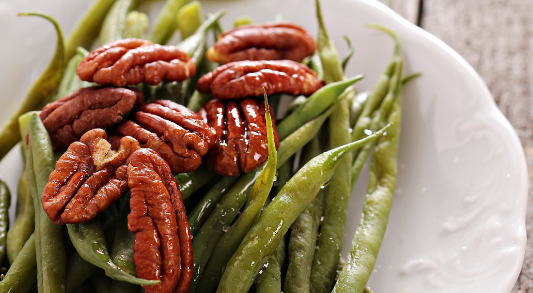 GREEN BEANS WITH PECANS