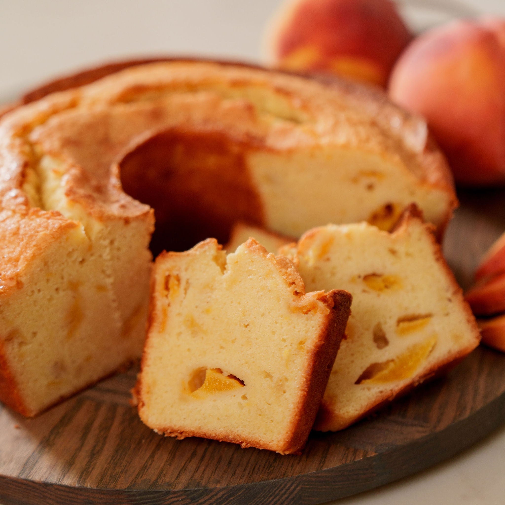 Virginia's Peach Pound Cake