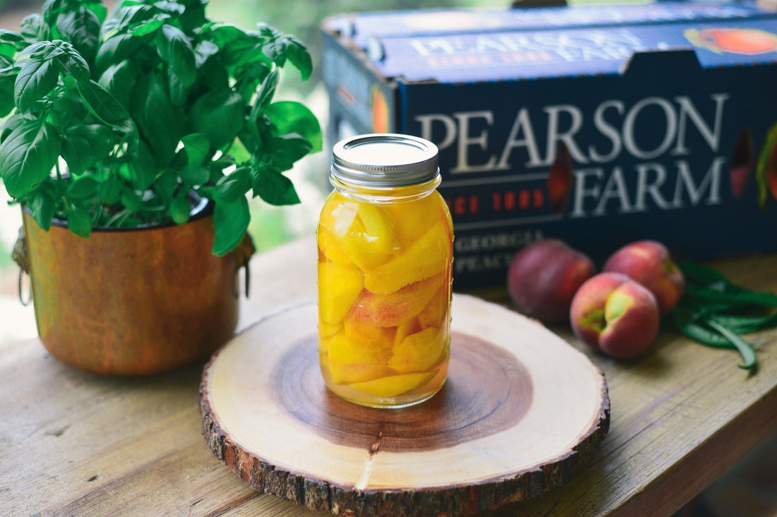 CANNING PEACHES