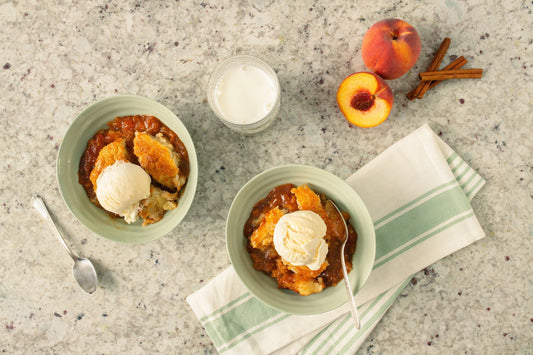 EASY PEACH COBBLER
