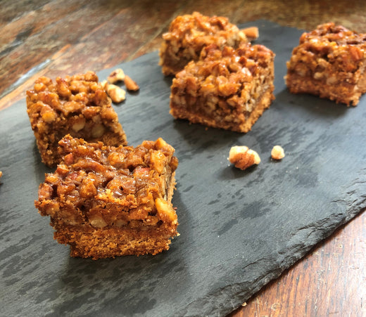 HEALTHY PECAN PIE BARS